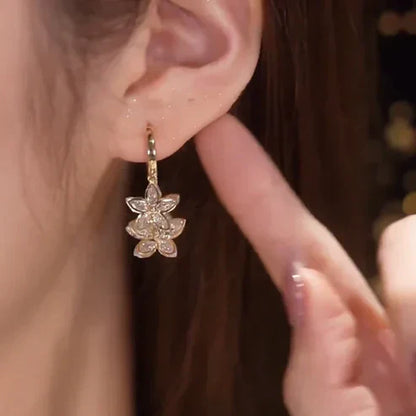 Stellara Noctis Earrings